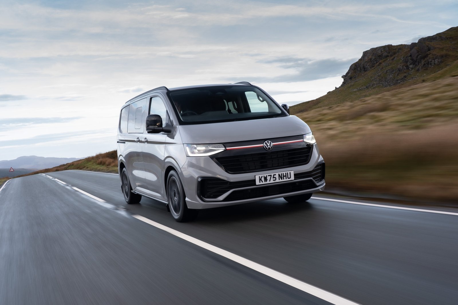 VW Transporter named Van of the Year